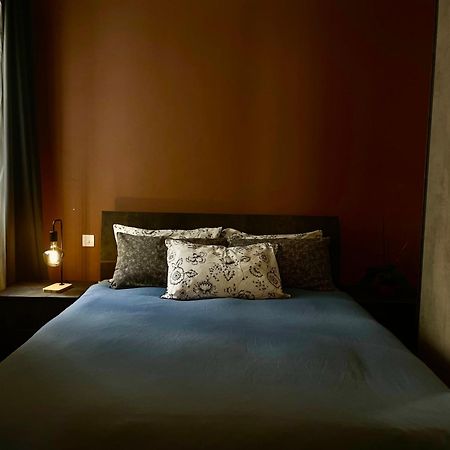 Airport Accommodation Bedroom With Your Own Private Bathroom Self Check In And Self Check Out Air-Condition Included Mqabba المظهر الخارجي الصورة